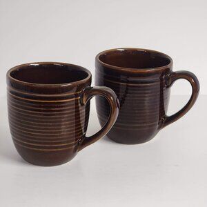 Oneida Infinity Chocolate Coffee Mug Tea Mug Set 2 Brown Glazed Beehive Pattern